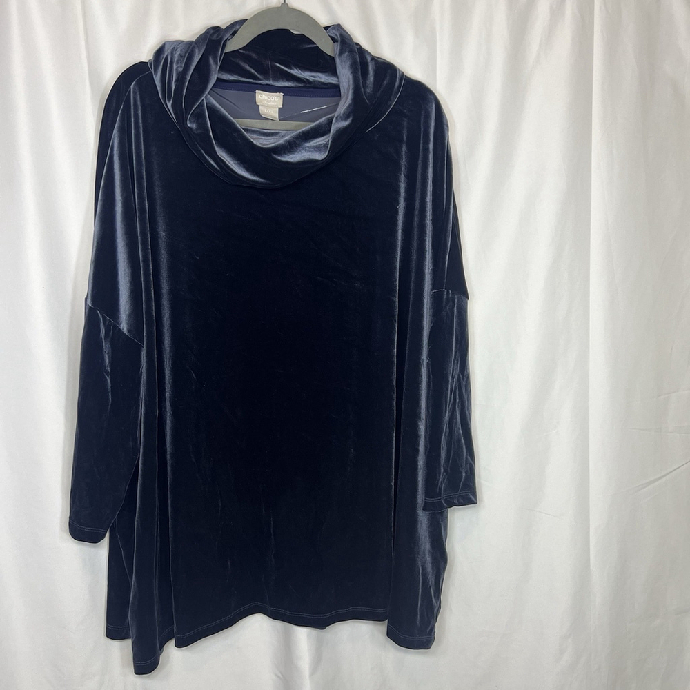 Chicos Women's Top L/XL Velour Travelers Cowlneck Holiday Classic Blue Smoke